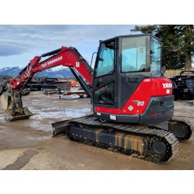 18,000 lbs Excavator, Enclosed Cab, Heat & A/C, Hydraulic Thumb, Dozer Blade, Rubber Tracks, Yanmar Model ViO80-1A